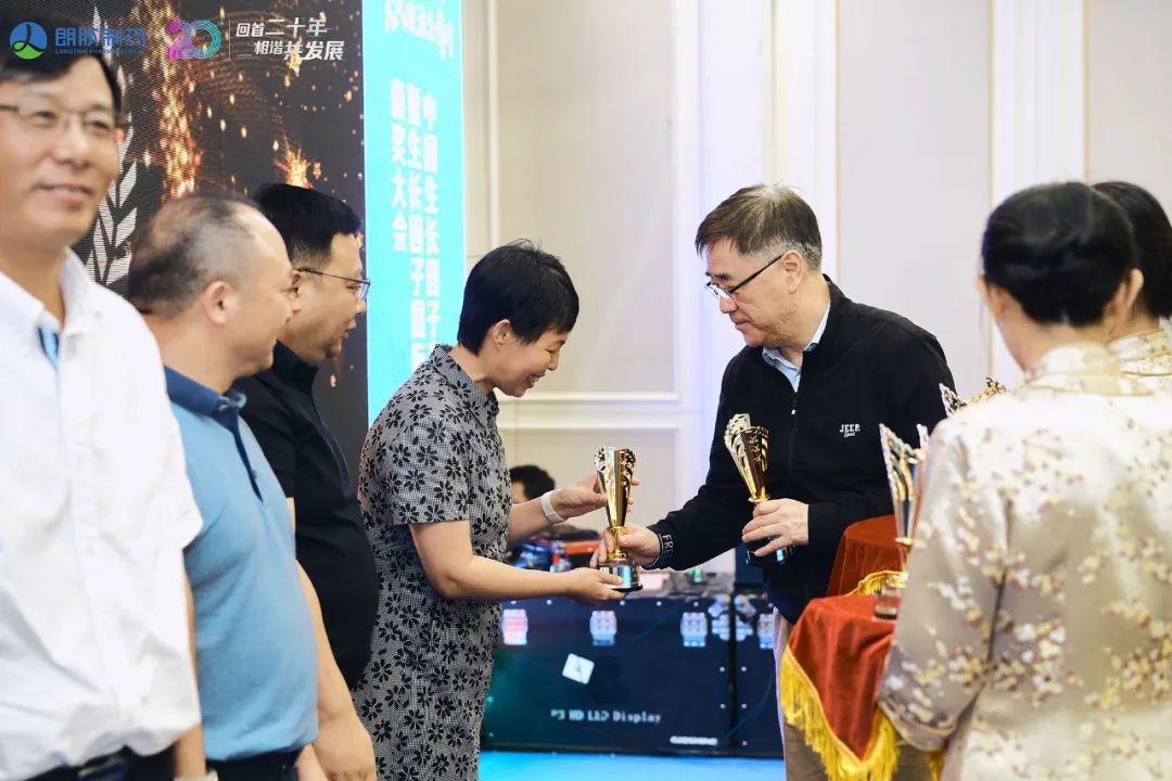 1690438178219031.jpg 6407-1.jpg